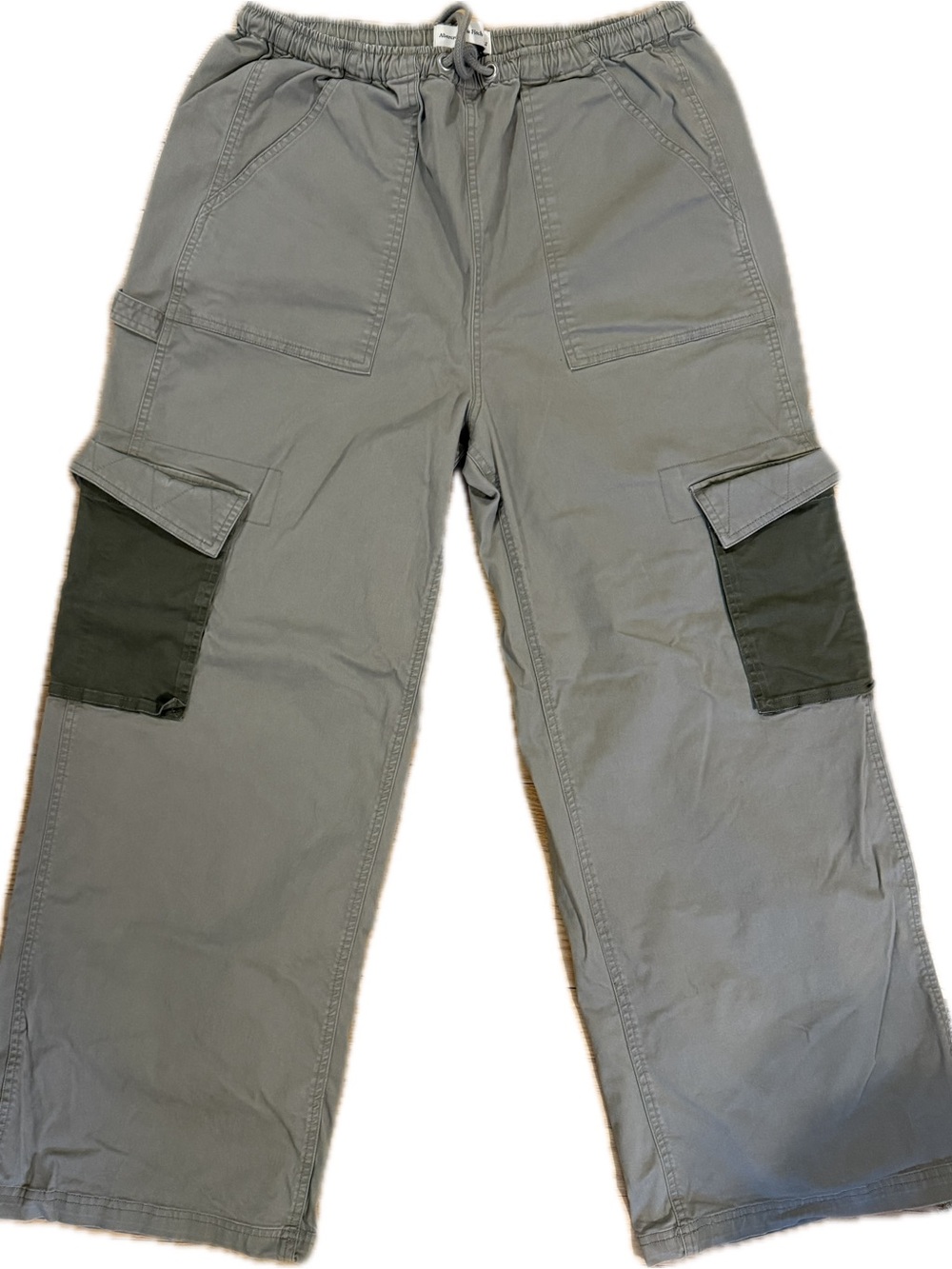 Abercrombie & Fitch Two-Tone Olive Wide Leg Cargo Pants